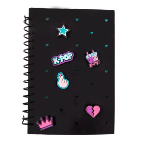 CoolPack Spirálfüzet A5 100lapos PP borítóval 3D kitűzőkkel K-POP Dark