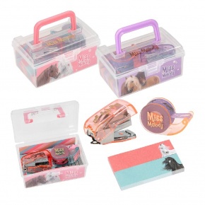 TOPModel írószerkészlet dobozban (tűzőgép, mintás ragasztó, szövegkiemelő), 2-féle (6)