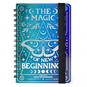 AG2612131 Legami határidőnapló (8,5x13 cm, spirálos) heti, The Magic 2026