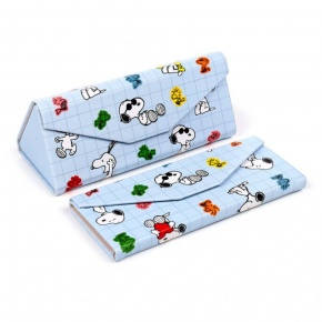 Puckator szemüvegtok, összehajtható, Snoopy & Woodstock (6)