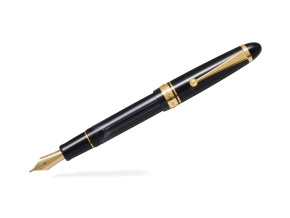 Custom 823 - Fekete- Fine Nib - Díszdobozban