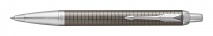 Parker Royal I.M. Premium Golyóstoll SÖTÉT BARNA CIZELLÁLT, Ezüst klipsz 1931683