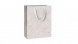 Stewo ajándéktasak (23x13x30 cm) taupe, fehér-ezüst virágszívek Eldana (6)