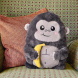 Legami plüss párna, gorilla (42x31x18 cm) SUPER SOFT (6)